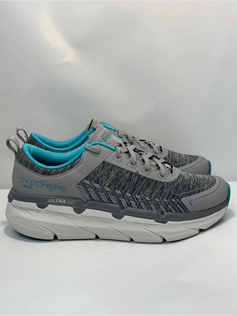 Skechers Womens Size 7 '92 Ultra Go Grey/Teal Shoes Athletic Running Lace 128136